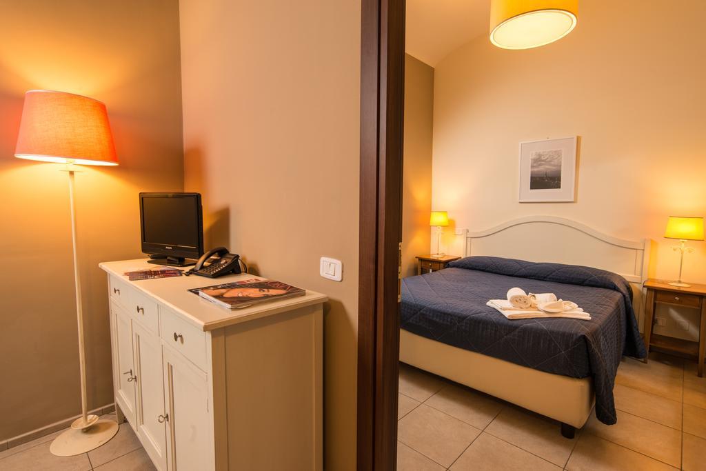 Santa Giulia Hotel E Residence Torino Exterior photo
